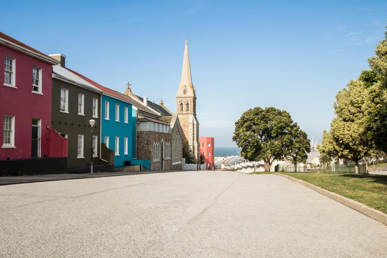 10 On Cape Self Catering Apartments ポート・エリザベス エクステリア 写真
