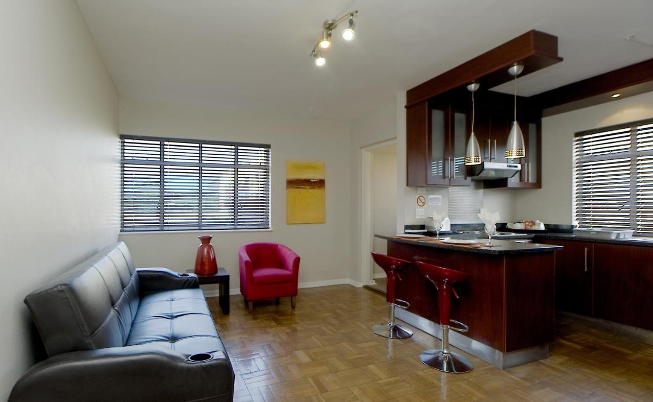 10 On Cape Self Catering Apartments ポート・エリザベス 部屋 写真